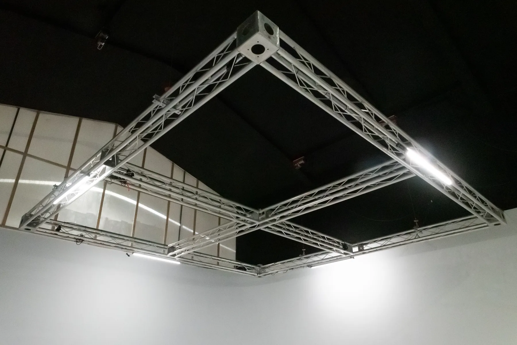 Film studio space Madrid — The Black Cactus Studios overview